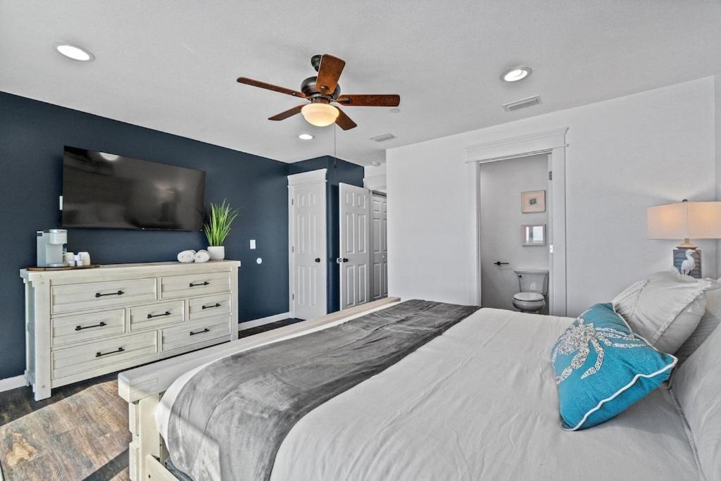 Newly Remodeled Beachfront Townhome - Sleeps 14 Panama City Beach Exterior photo
